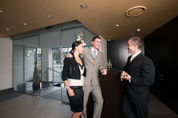 Melbourne Short Stay Apartments On Whiteman - Accommodation Port Macquarie 10