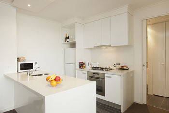 Melbourne Short Stay Apartments On Whiteman - Accommodation Port Macquarie 18