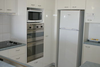 Beachside Resort - Kawana Waters - Accommodation Port Macquarie 10