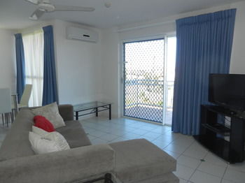 Beachside Resort - Kawana Waters - Accommodation Port Macquarie 31