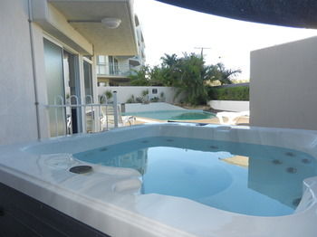 Beachside Resort - Kawana Waters - Accommodation Port Macquarie 53