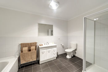 Bungunyah Apartments - Accommodation Port Macquarie 43