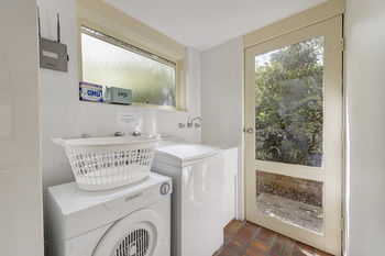 Bungunyah Apartments - Accommodation Port Macquarie 54