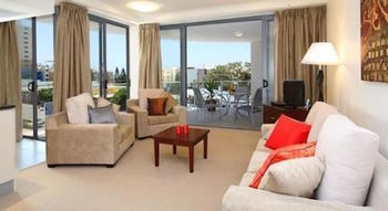 OVR Caloundra - Accommodation Port Macquarie 17