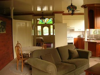 A Camelot Tower & Penthouse - Accommodation Port Macquarie 3