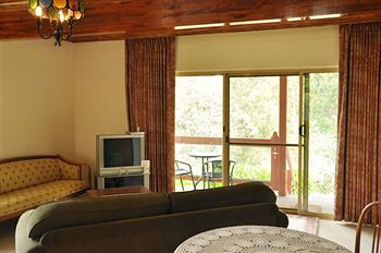A Camelot Tower & Penthouse - Accommodation Port Macquarie 10