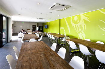 Bounce Sydney - Hostel - Accommodation Port Macquarie 10