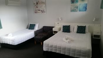 The Esplanade Motel - Formerly Eco-Inn Warners Bay - Accommodation Port Macquarie 4