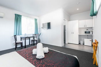 The Esplanade Motel - Formerly Eco-Inn Warners Bay - Accommodation Port Macquarie 11