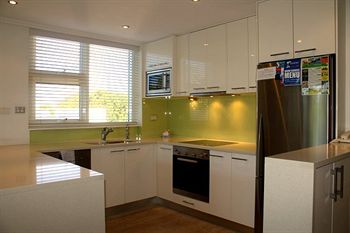 84 The Spit - Accommodation Port Macquarie 15