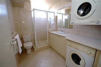 84 The Spit - Accommodation Port Macquarie 26