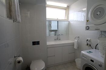 84 The Spit - Accommodation Port Macquarie 40