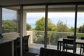 84 The Spit - Accommodation Port Macquarie 58