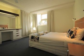 84 The Spit - Accommodation Port Macquarie 96