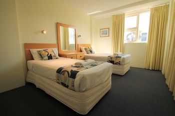 84 The Spit - Accommodation Port Macquarie 97