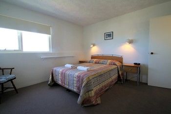 84 The Spit - Accommodation Port Macquarie 104