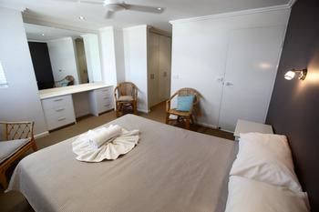 84 The Spit - Accommodation Port Macquarie 136