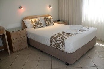 84 The Spit - Accommodation Port Macquarie 168