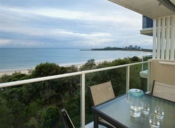 84 The Spit - Accommodation Port Macquarie 0