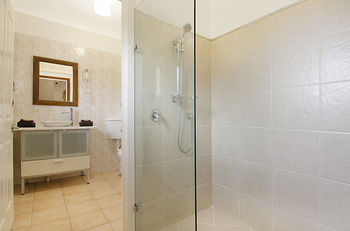 Artisan Spa Views - Accommodation Port Macquarie 7