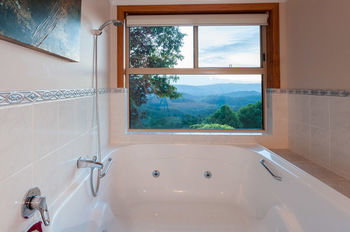 Artisan Spa Views - Accommodation Port Macquarie 17