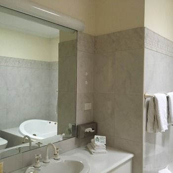 Eltham Gateway Hotel - Accommodation Port Macquarie 3