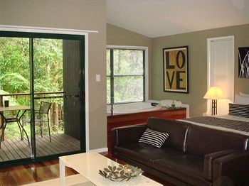 Amore On Buderim Luxury Rainforest Cabins - Accommodation Port Macquarie 9