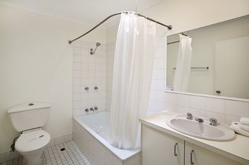 Beach Breakers Resort - Accommodation Port Macquarie 36