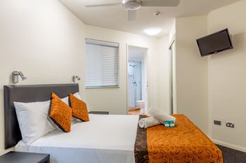 Malibu Mooloolaba - Accommodation Port Macquarie 42