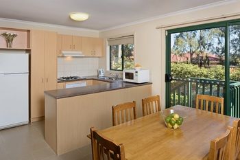 Apartments @ Mt Waverley - Accommodation Port Macquarie 3