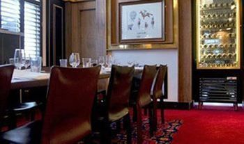 Middle Park Hotel - Accommodation Port Macquarie 3