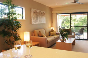 Noosa Springs Golf Resort & Spa - Accommodation Port Macquarie 10