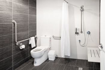 Lily Sands Inn - Accommodation Port Macquarie 1