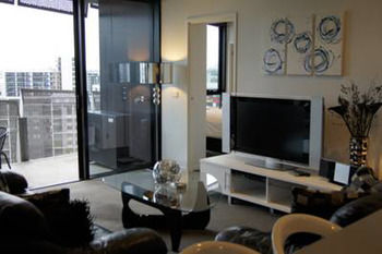 Docklands Executive Apartments - Accommodation Port Macquarie 6