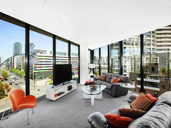 Docklands Executive Apartments - Accommodation Port Macquarie 18