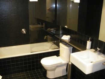 Docklands Executive Apartments - Accommodation Port Macquarie 40
