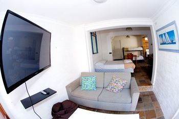 Manly Oceanside - Accommodation Port Macquarie 1