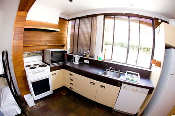 Manly Oceanside - Accommodation Port Macquarie 14