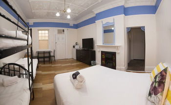 Manly Oceanside - Accommodation Port Macquarie 40