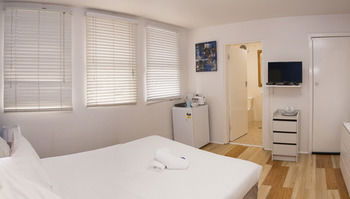 Manly Oceanside - Accommodation Port Macquarie 54