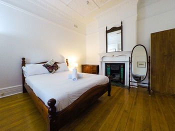 Manly Oceanside - Accommodation Port Macquarie 90