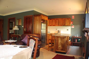 Storey Grange - Accommodation Port Macquarie 26