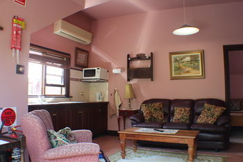 Storey Grange - Accommodation Port Macquarie 29