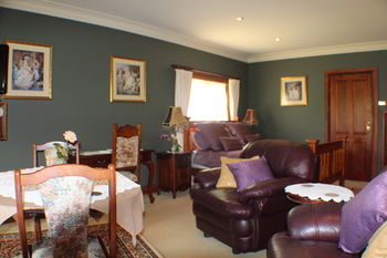 Storey Grange - Accommodation Port Macquarie 34