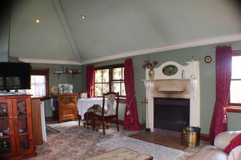Storey Grange - Accommodation Port Macquarie 40