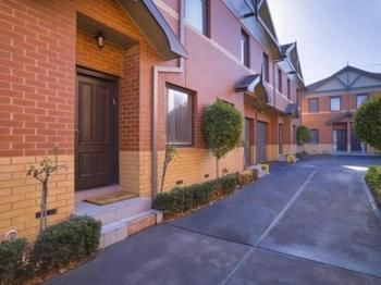 Kimberley Gardens Hotel & Serviced Apartments - Accommodation Port Macquarie 15