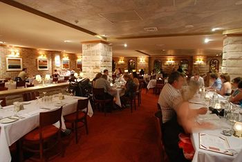 The Hermitage Motel - Accommodation Port Macquarie 0