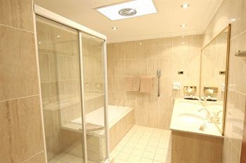 The Hermitage Motel - Accommodation Port Macquarie 31