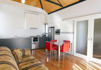 Harbourside Terraces - Accommodation Port Macquarie 15