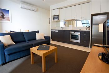 Amity South Yarra Apartments - Accommodation Port Macquarie 15